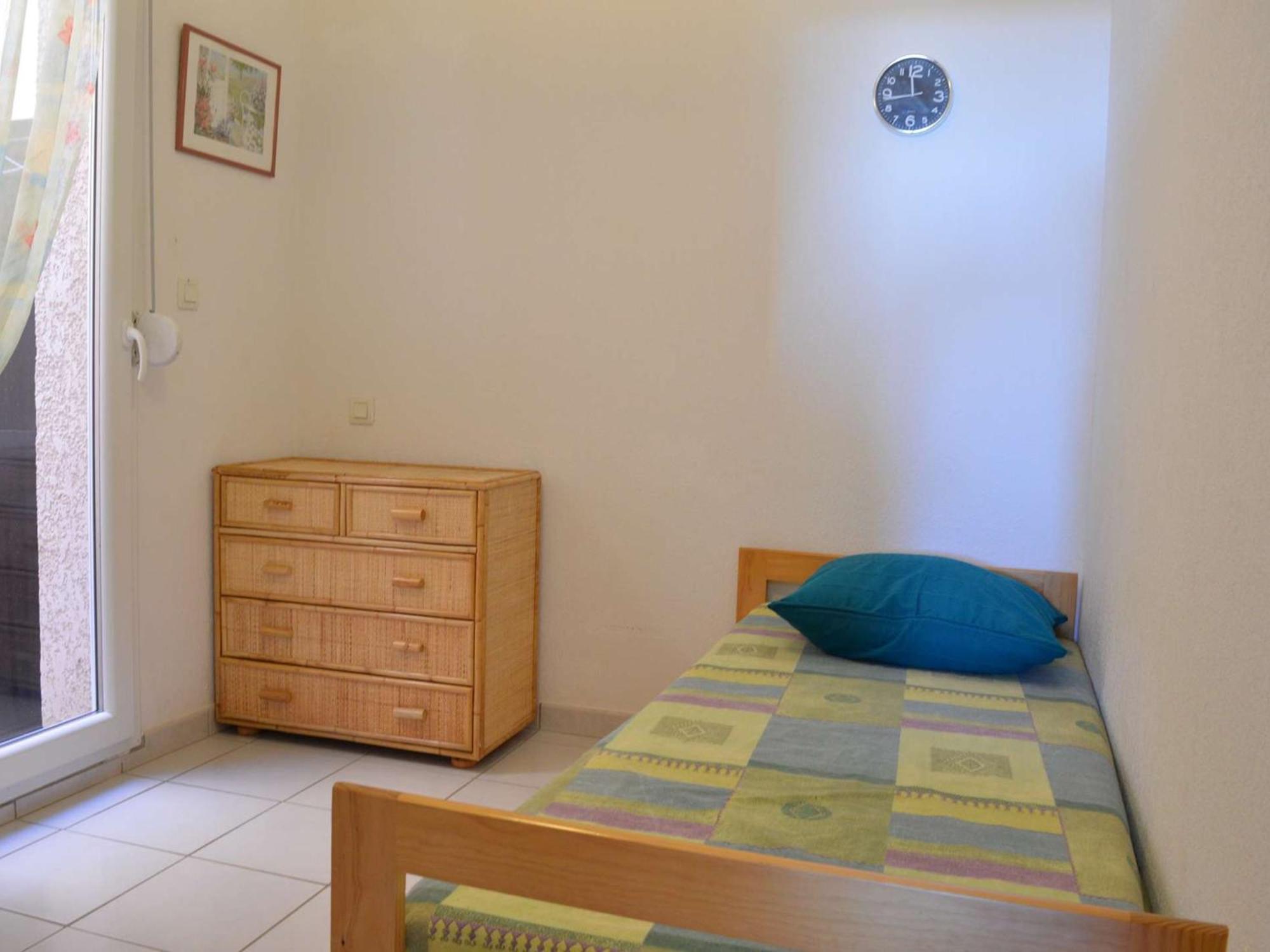 2 Pieces Avec Mezzanine, Terrasse Et Piscine - Saint-pierre-la-mer, 6 Couchages - Fr-1-229d-354 Holiday home Saint-Pierre-la-Mer (Aude)
